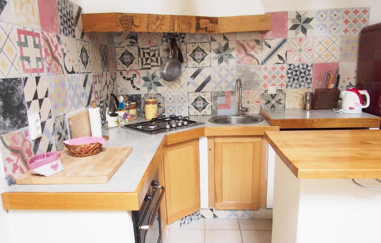 Apartment Ernestova Hisa Локве Екстериор снимка